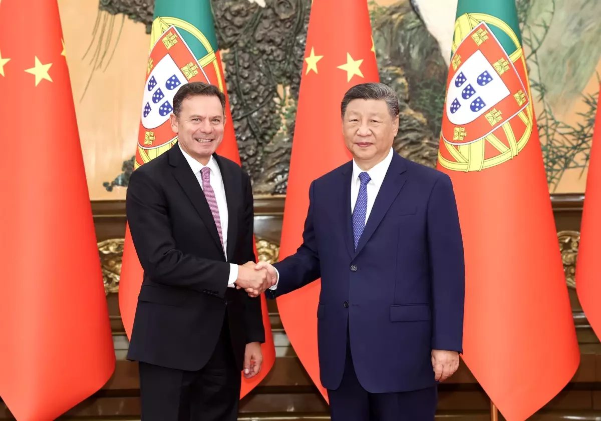 Xi Jinping, Portekiz Başbakanı ile Görüştü