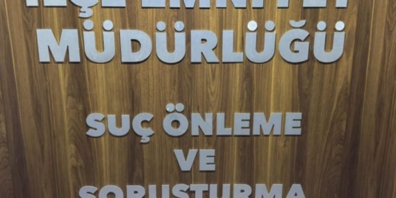 İzmir Polisi Uyuşturucu Satıcılarına İzin Vermiyor!