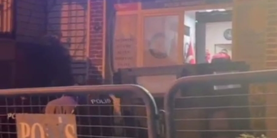 ARANAN ŞAHIS KONAK’TA YAKALANDI!