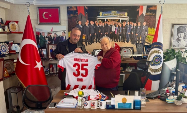 1000273525-600x363 İZMİRTUMED’DEN HİKMET CEYLAN’A GEÇMİŞ OLSUN VE TEBRİK ZİYARETİ