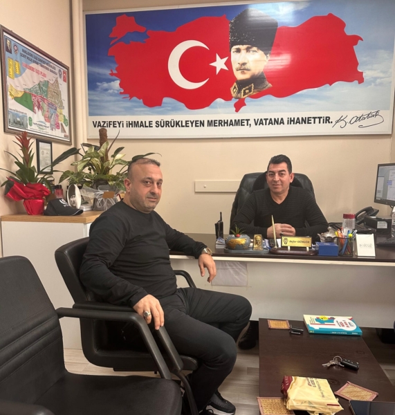 1000273535-571x600 İZMİRTUMED’DEN EMNİYET AMİRİ SEFER GÜNGÖR’E ZİYARET