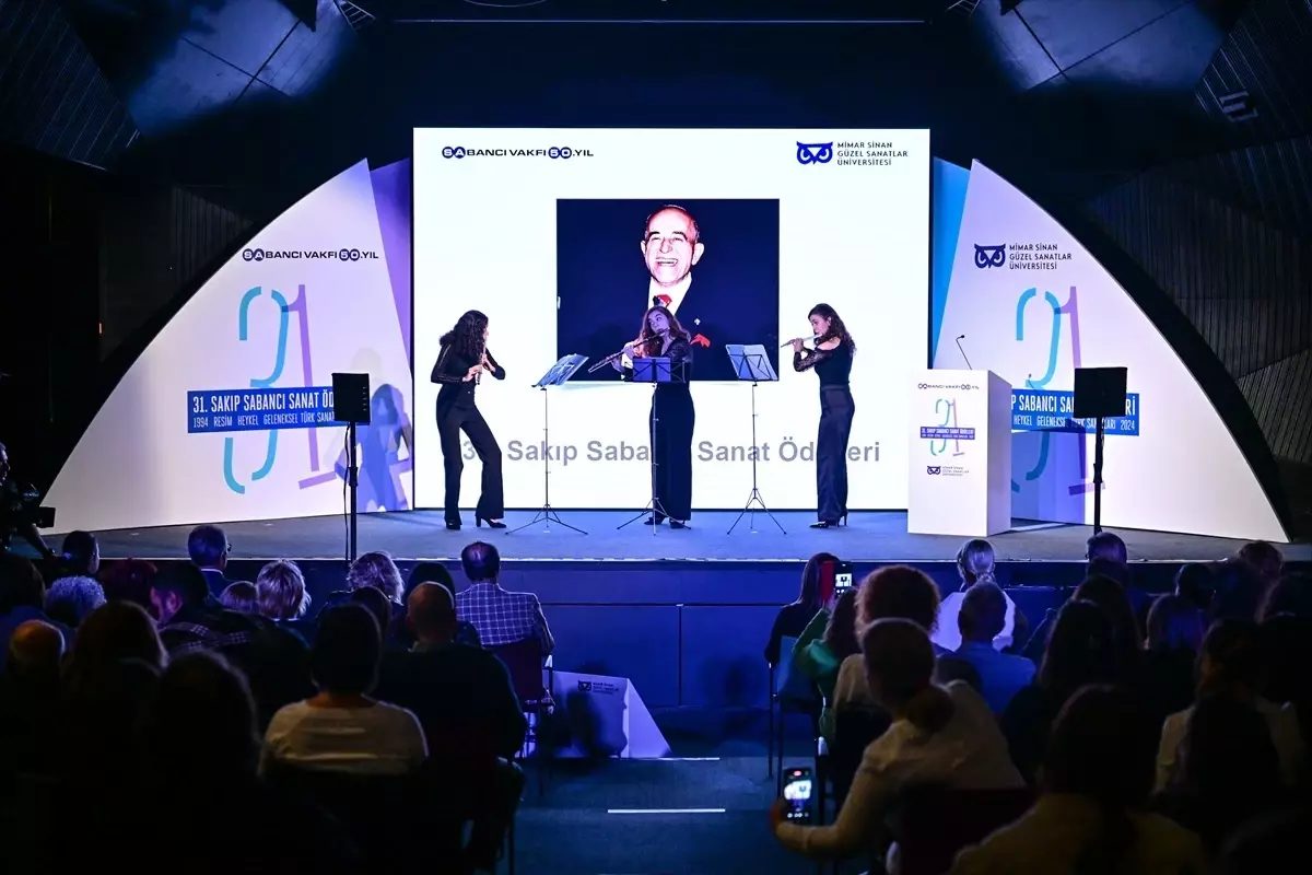 31-sakip-sabanci-sanat-mukafatlari-sahiplerini-buldu-CM8jEEXD.jpg