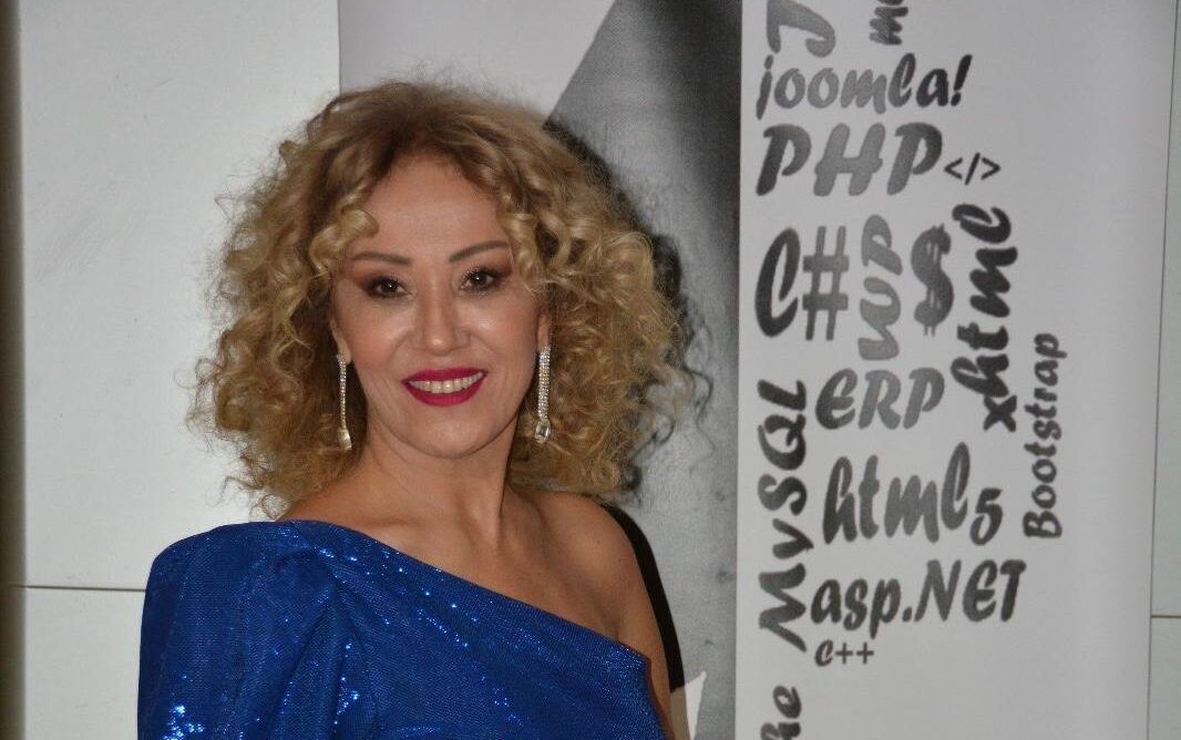 İzmir’de Medya Prodüksiyonunun Parlayan Yıldızı: Selma Bedir