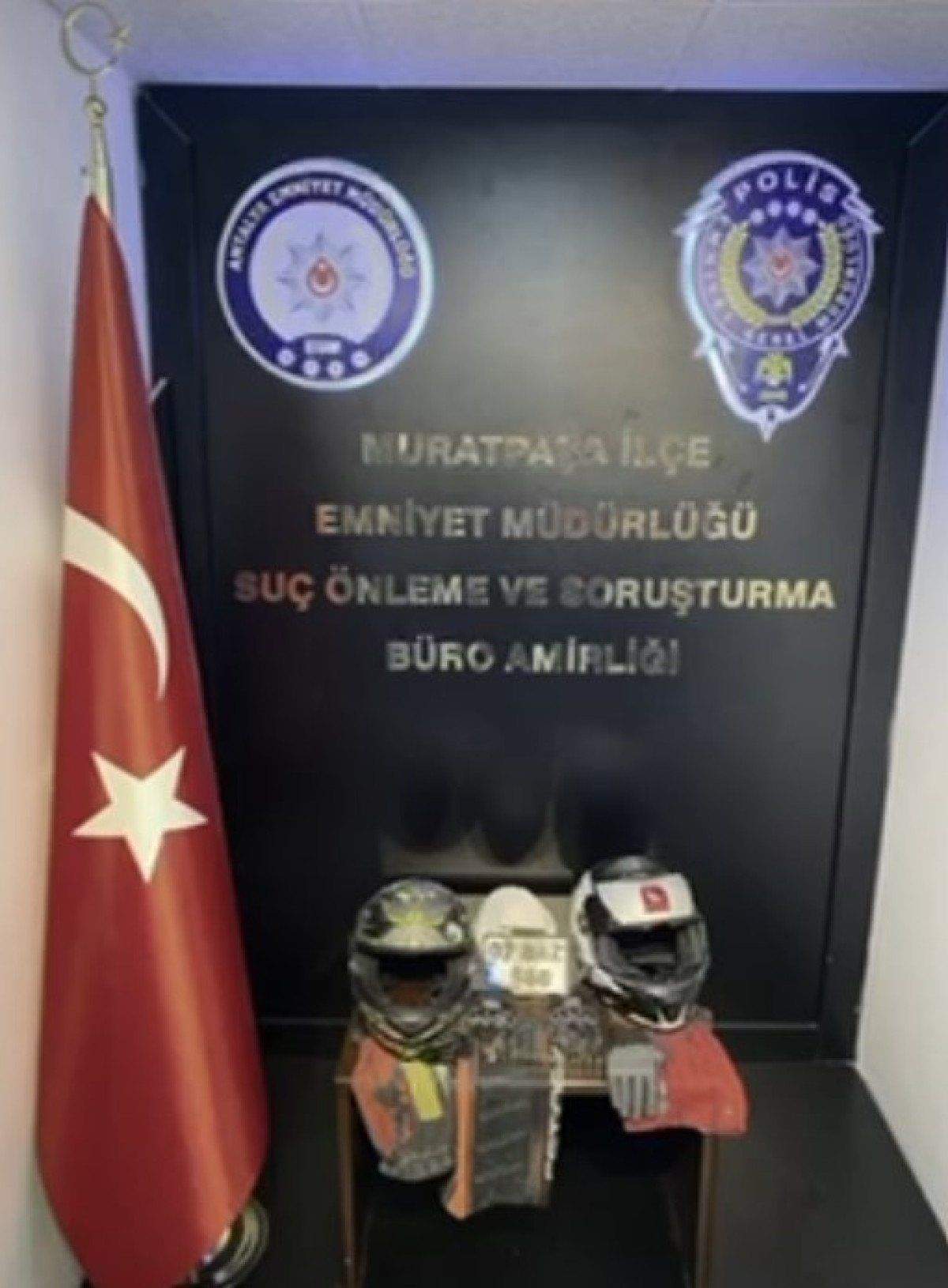 antalyada-is-yerine-kursun-yagdiran-saldirganlar-tutuklandi-0-egXAj415 Antalya'da iş yerine kurşun yağdıran saldırganlar tutuklandı