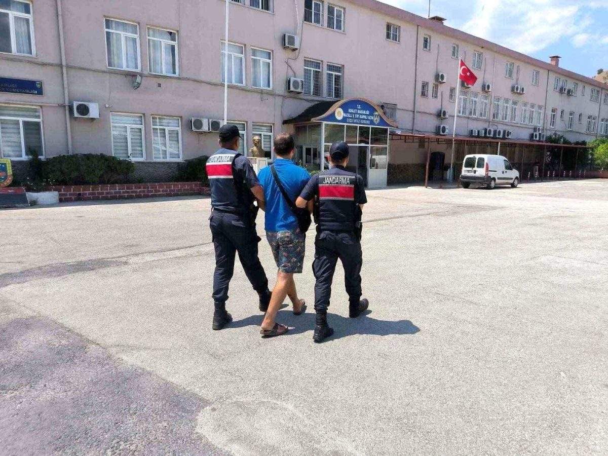 aydinda-jandarma-takimlari-hakkinda-yakalama-karari-bulunan-30-sahis-yakalandi-ettjgUWC.jpg