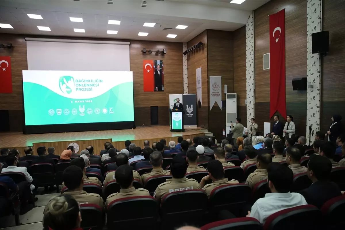 bagimliligin-onlenmesi-projesi-tanitildi-RZGUZwqn.jpg