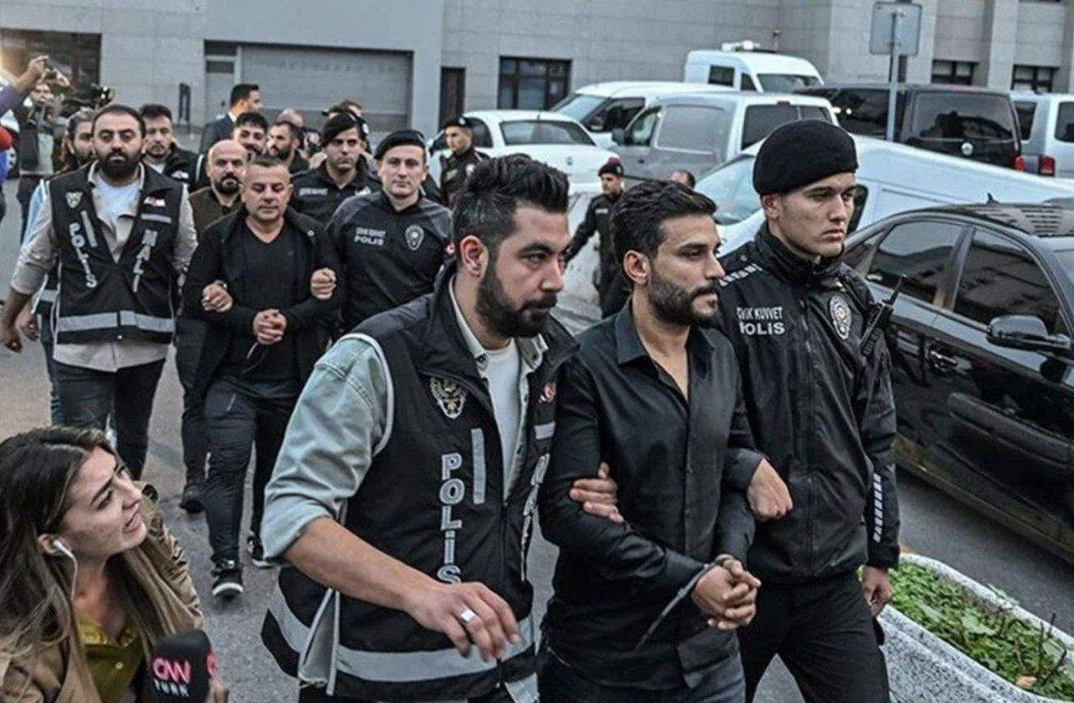 dilan-ve-engin-polat-hakim-karsisinda-0-ALdWq8Kw Dilan ve Engin Polat hakim karşısında