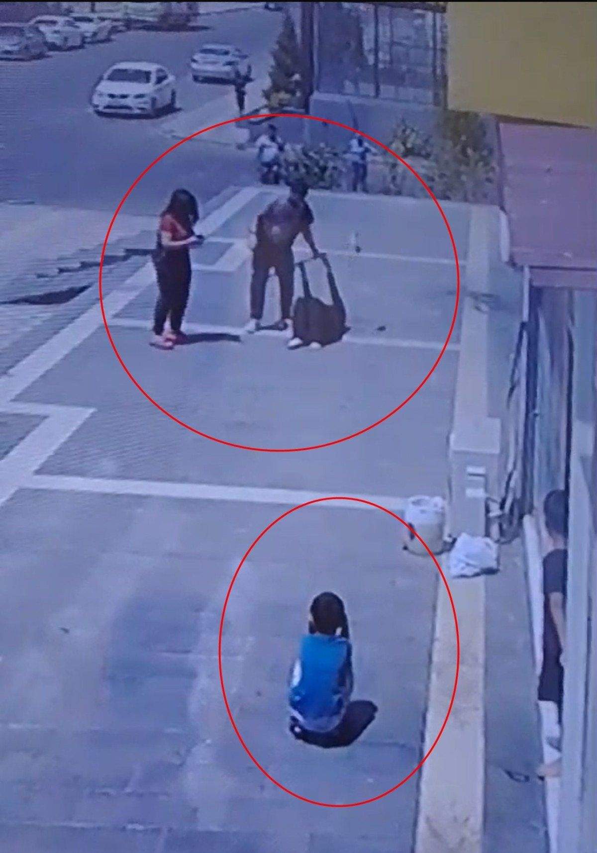 diyarbakirda-anne-ve-kizini-sokak-ortasinda-darbetti-5-9ZTwJALk Diyarbakır'da anne ve kızını sokak ortasında darbetti