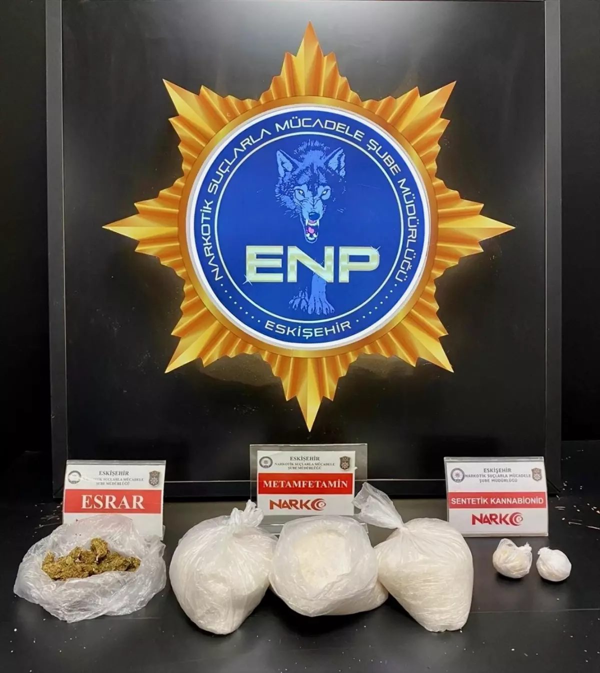 eskisehirde-uyusturucu-operasyonu-kPvw1Gjr.jpg