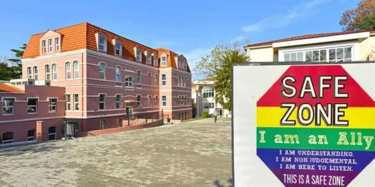 hedef-gosterilmisti-uskudar-amerikan-lisesine-lgbti-afisi-sorusturmasi-hyJnjq9M.jpg