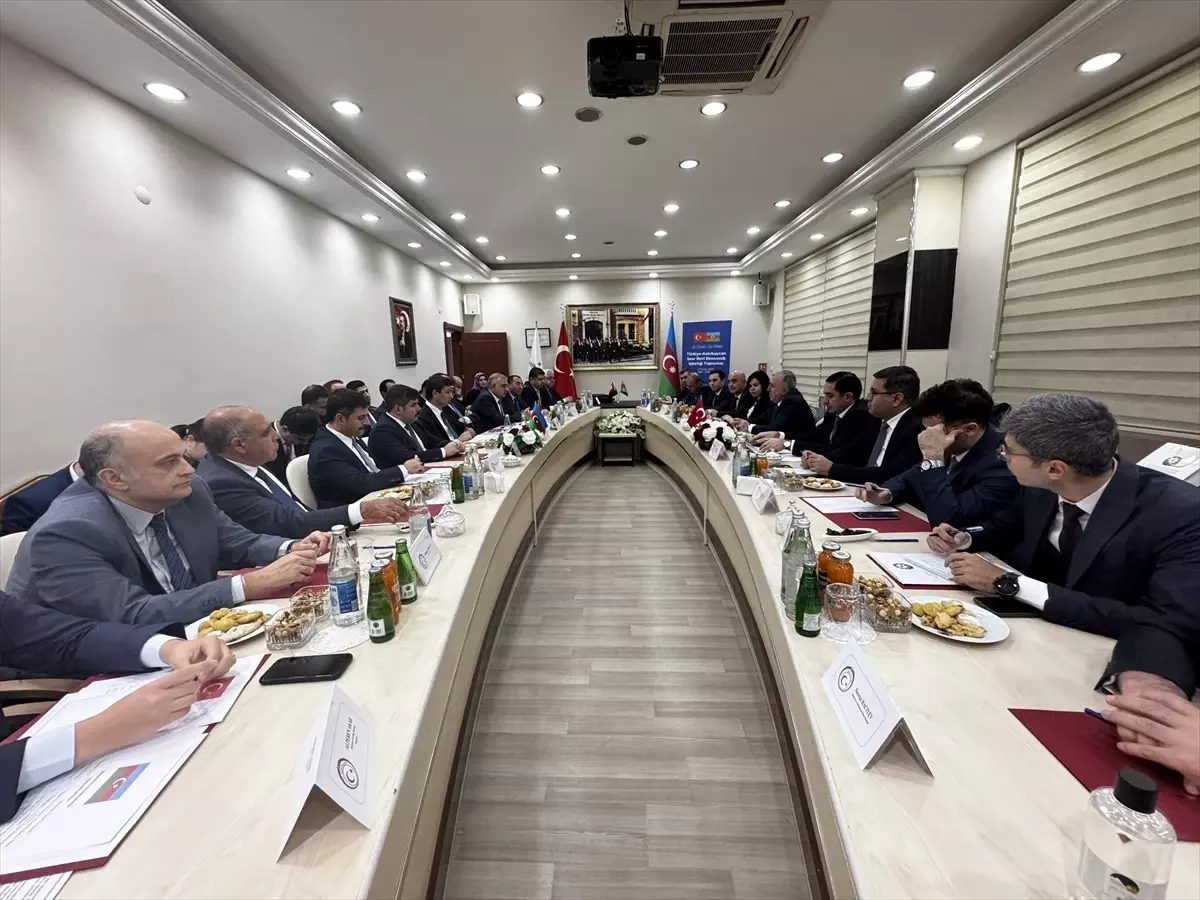 igdirda-turkiye-azerbaycan-iktisat-toplantisi-ZjAi8YS1.jpg