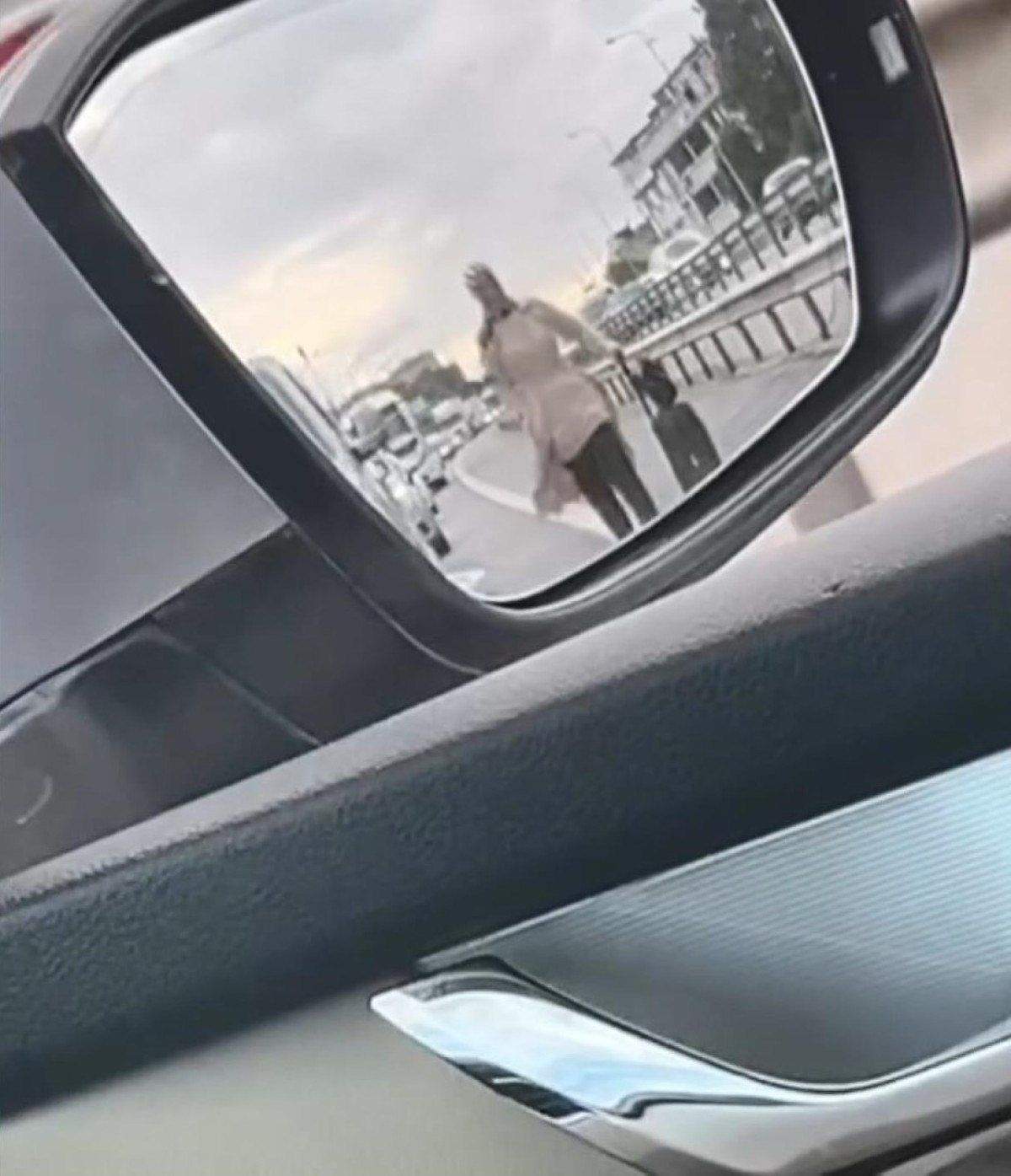 istanbulda-olum-ile-burun-buruna-anlar-0-sPAeZrMe İstanbul'da ölüm ile burun buruna anlar