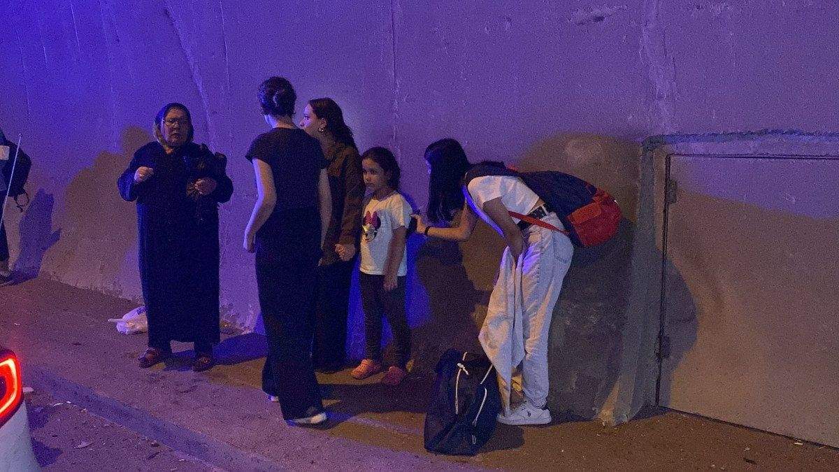 kocaelide-zincirleme-trafik-kazasi-15-yarali-2-3IC12Y7T Kocaeli'de zincirleme trafik kazası: 15 yaralı