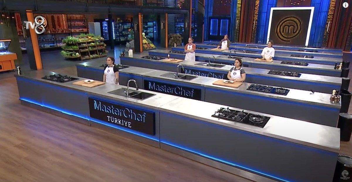 masterchefte-ana-kadroya-secilen-5-yarismaci-belirlendi-0-2OU1rJGM MasterChef'te ana kadroya seçilen 5 yarışmacı belirlendi
