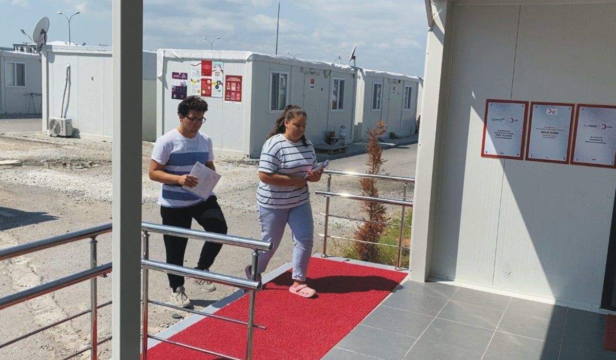 osmaniyede-konteynerde-kalan-kardesler-tibbi-kazandi-1-2WthKWbH Osmaniye'de konteynerde kalan kardeşler, tıbbı kazandı