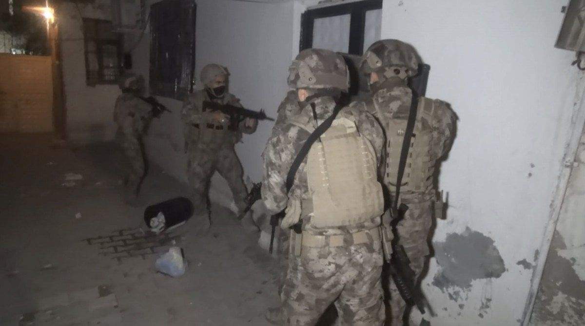 sanliurfada-torbaci-operasyonu-41-gozalti-2-LQQ9l514 Şanlıurfa'da 'torbacı' operasyonu: 41 gözaltı